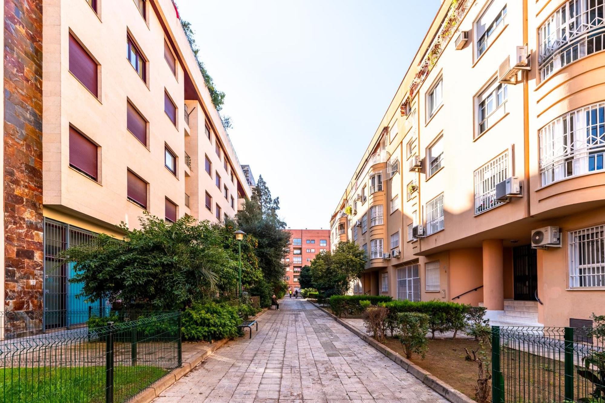 Apartamento 2 Hab 2 Banos Con Parking Junto Al Casco Historico Sevilla